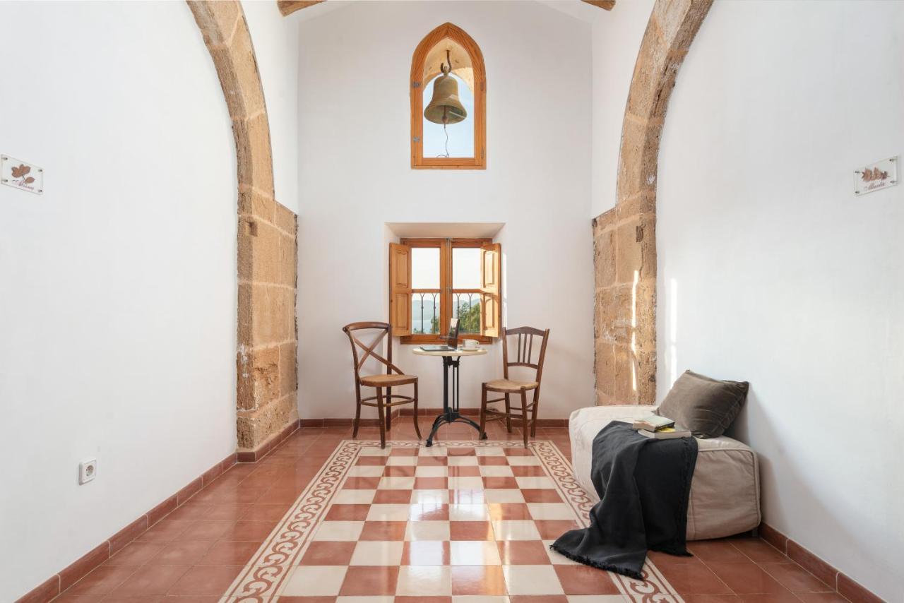 Petit Hotel Hostatgeria La Victoria Alcudia  Dış mekan fotoğraf